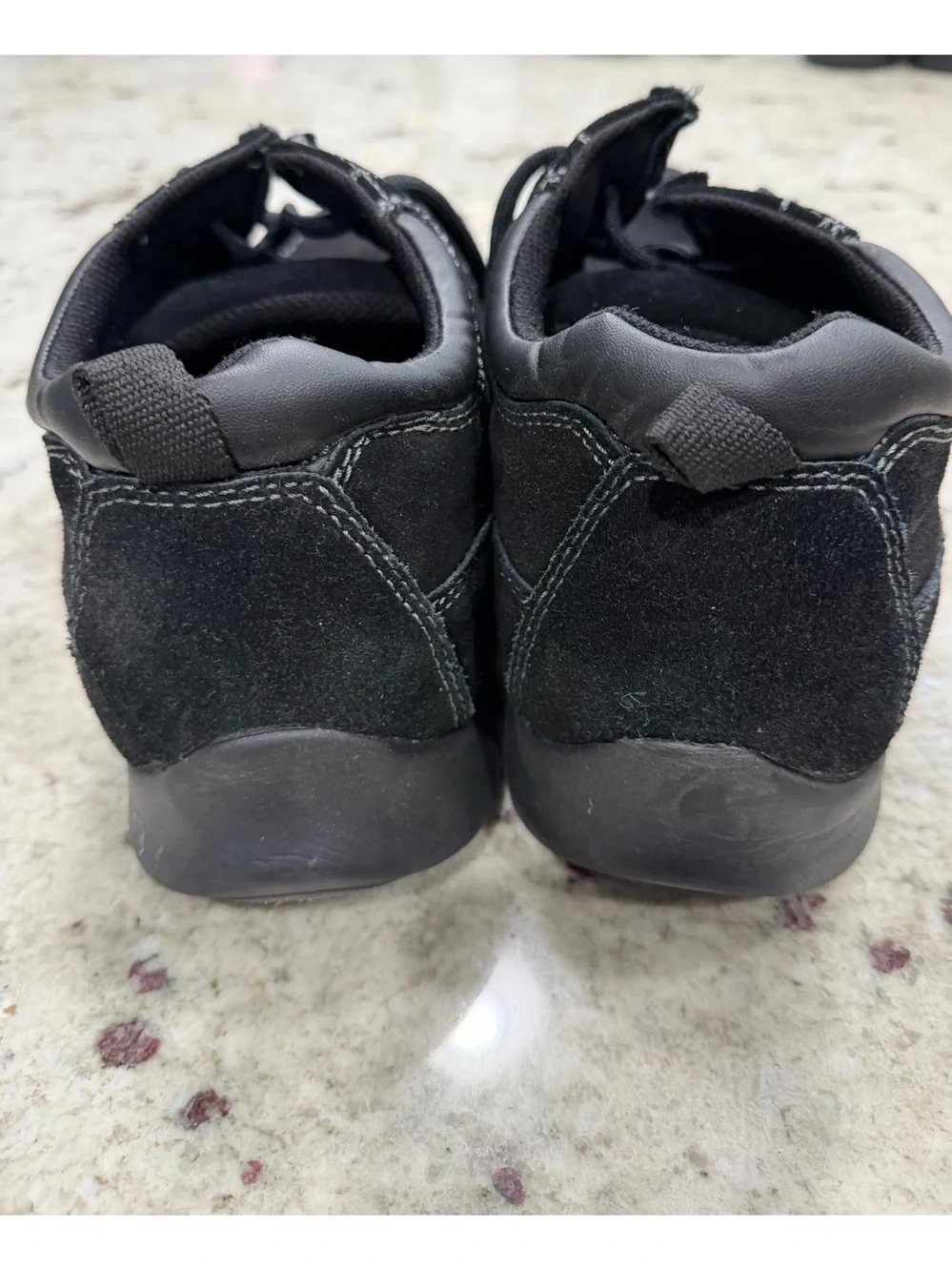 Wrangler Black Suede Chukka Boots with Contrast Stitching Size 13